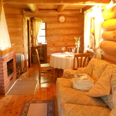 Semesterbostad Forest Edge *