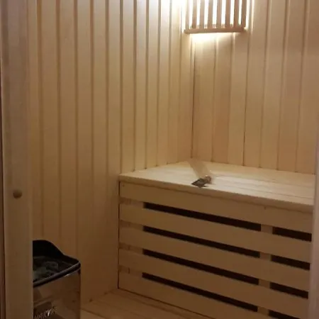 Forest Edge Semesterbostad Riga