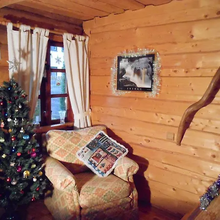 Forest Edge Lodge